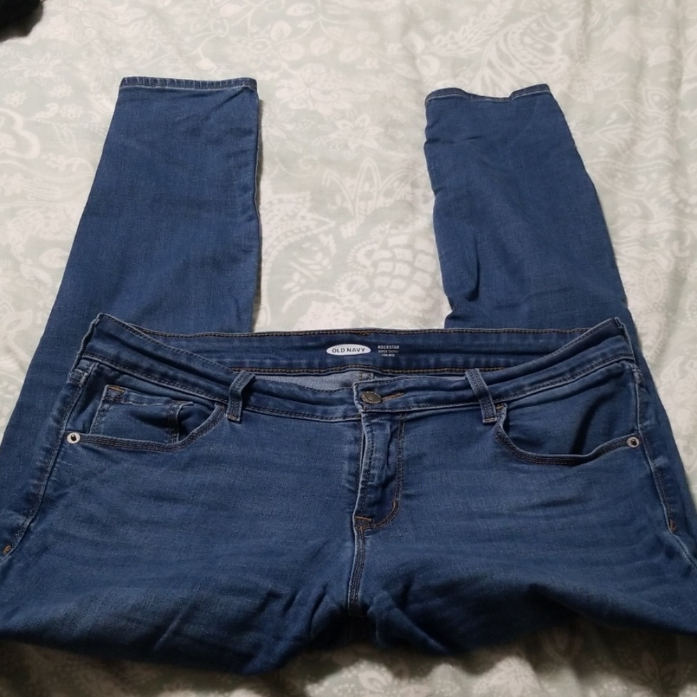 Old Navy Rockstar Super Skinny Low-Rise Jeans